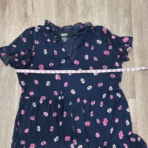 DKNY Dress. Size 12. - Picture 7 of 8